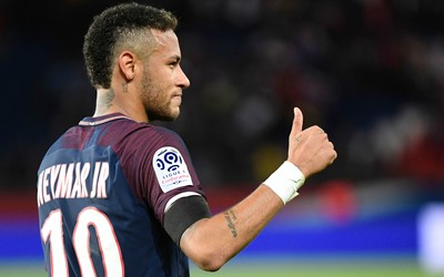 壹体育精华-什琴斯尼更衣室搞笑模仿秀