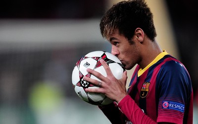 壹体育精华-他明年到底去哪